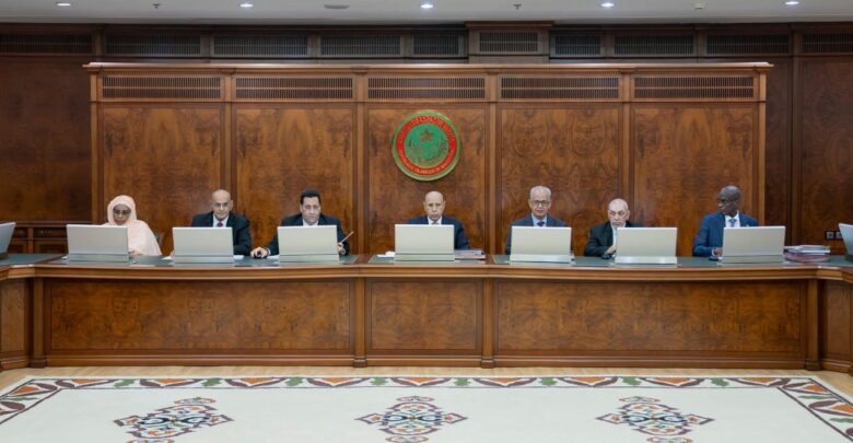 قرارات حكومية لتعزيز الطاقة والتعليم وتنفيذ المشاريع
